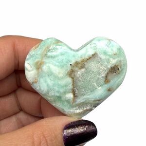 Caribbean Calcite Aragonite Heart Shaped Carving Natural Stone Crystal